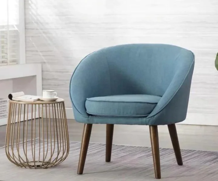 Wide Barrel Chair